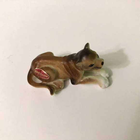 Vintage Miniature Lioness Lion Bone China  Figurine Japan 1 Inch Tall Figure - Picture 6 of 14